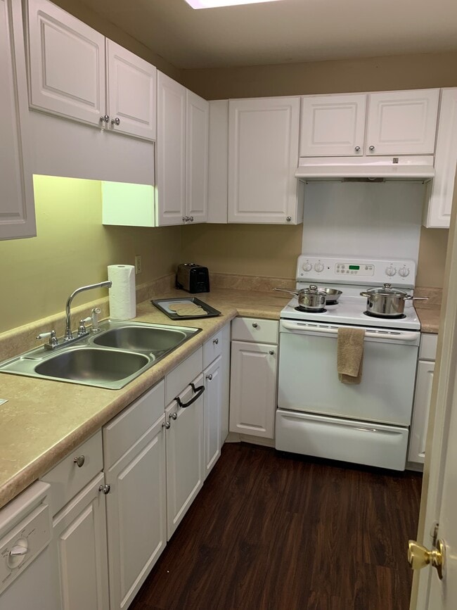 Photo - Summer West Apartments