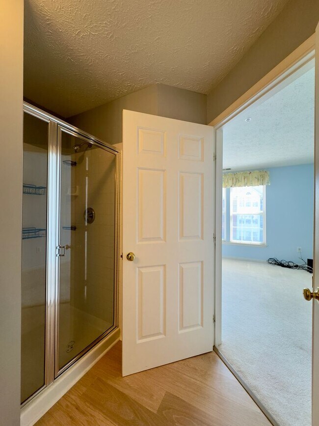 Foto del edificio - Charming 2 Bedroom/2 Bathroom Unit Apartment with In-Unit Laundry in Owings Mills, MD!