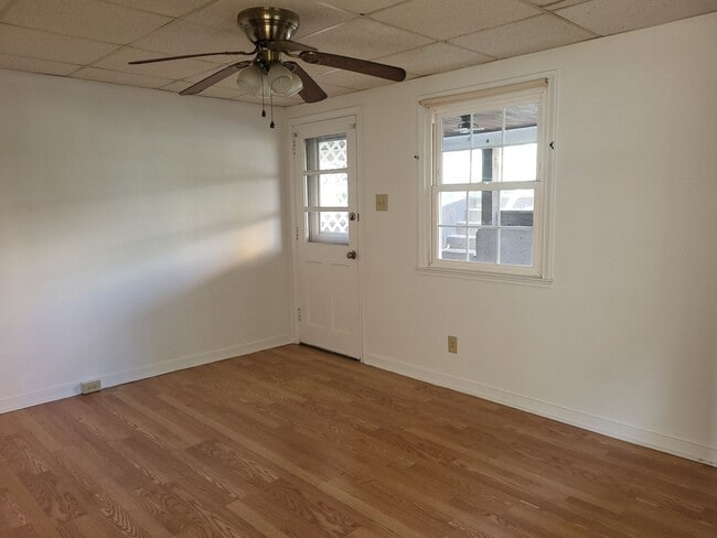 Photo - Two bedroom one bath in Dravosburg! Available now! House