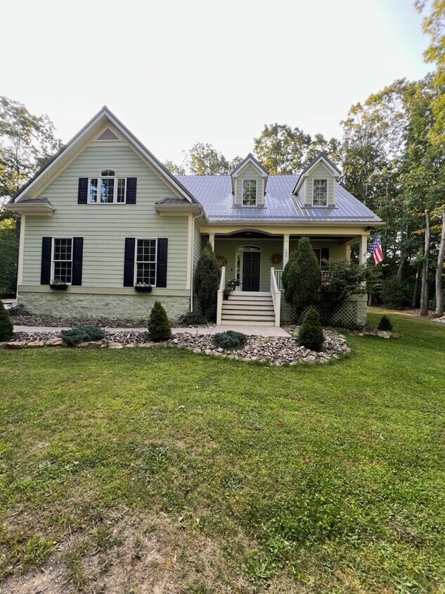 106 Hickory Ct, Daniels, WV 25832 House Rental in Daniels, WV