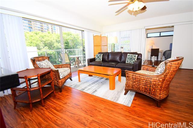 Building Photo - 1645 Ala Wai Blvd