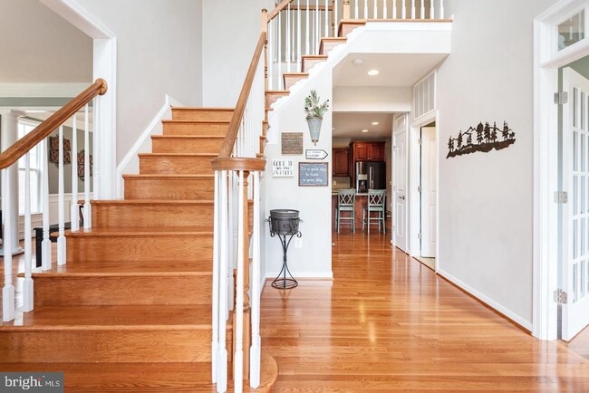 Building Photo - 64 PINEWOOD Rd