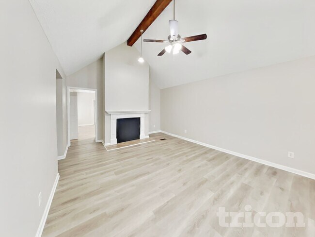 Foto del edificio - 3009 Blackwood Dr