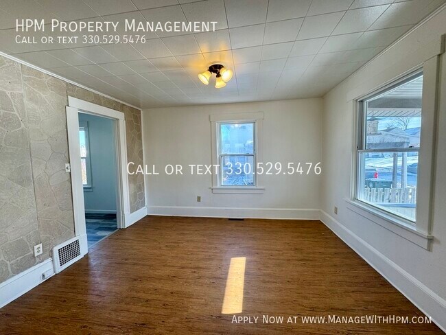 Foto del edificio - 2709 Abbott Pl NW