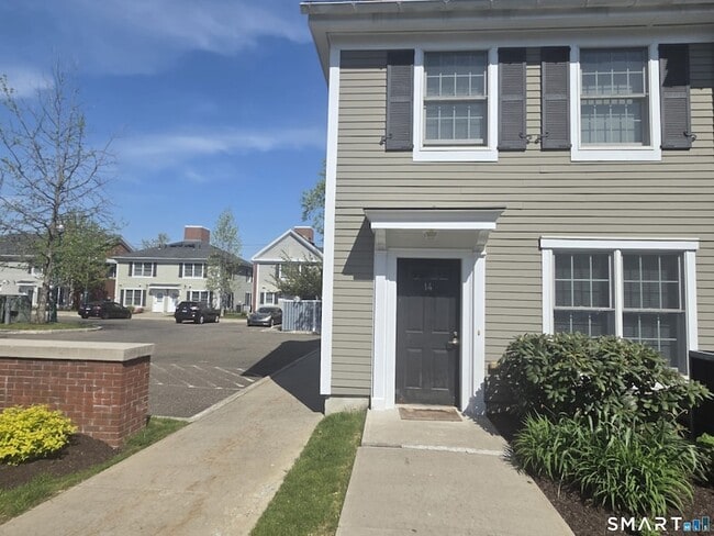 Photo - 49 Fairgate Drive Unit Townhome