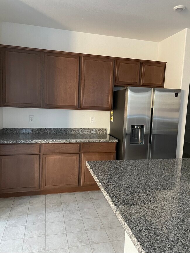 Building Photo - 6131 Sinks Canyon Ave