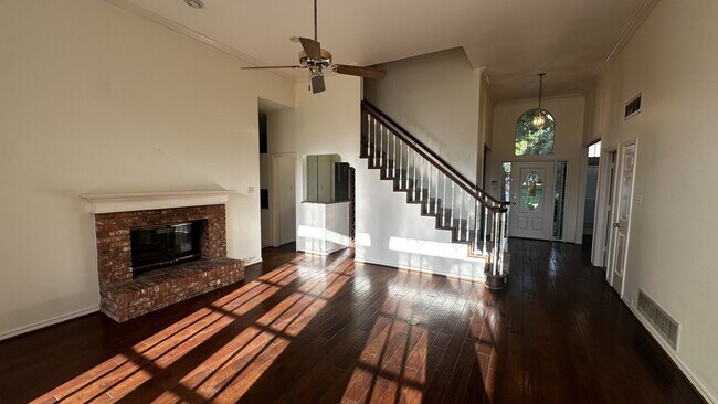 Foto del edificio - 18532 Bay Pines Ln