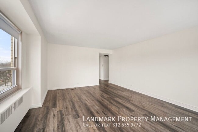 Building Photo - 3950 N Lake Shore Dr