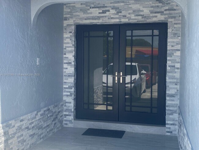 Foto del edificio - 14730 SW 57th Terrace