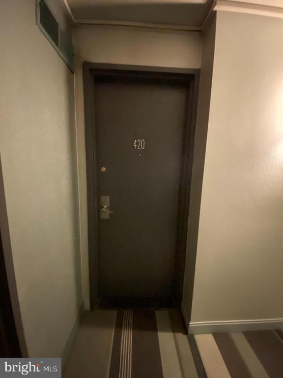 Foto del edificio - 1718 P St NW
