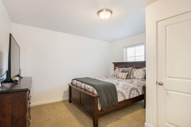 Dormitorio - North Campus Townhomes
