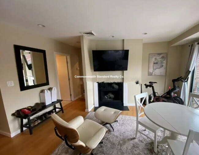Foto del edificio - 1661-1663 Washington St. Unit 502