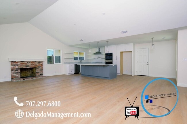 Building Photo - Central Benicia newly remodeled 3 bedroom home