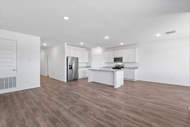 Foto del edificio - 25623 Microstar Wy