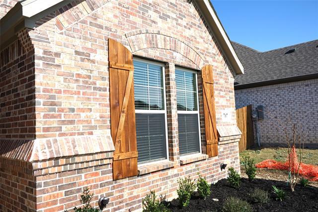 Foto del edificio - 707 Broken Bow Ln