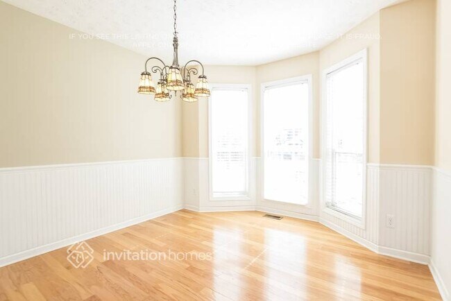 Foto del edificio - 6935 N Glen Dr