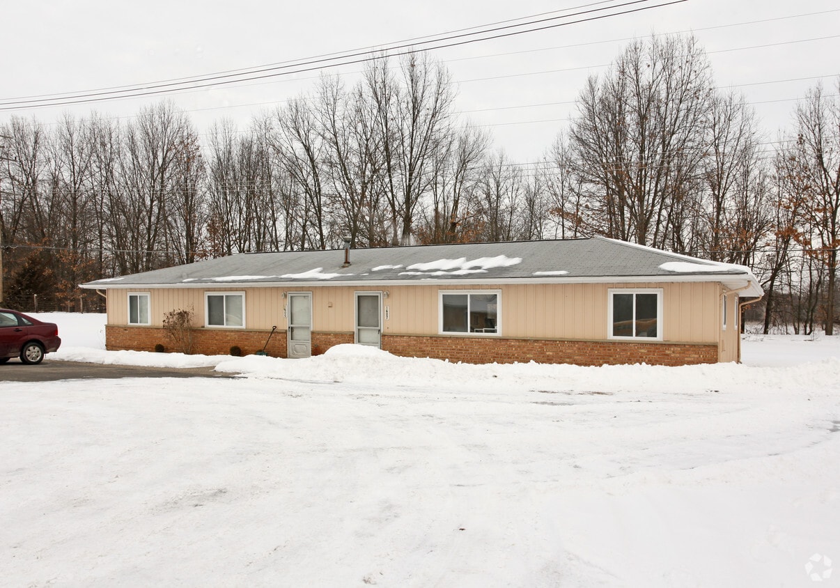 16011609 E M36, Pinckney, MI 48169 Apartments in Pinckney, MI