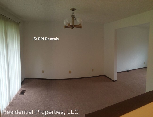 Building Photo - 110 Locust Ridge Dr