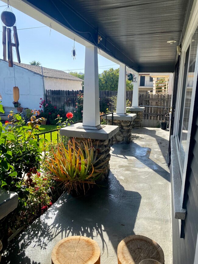 Porch - 223 E Avenue 39