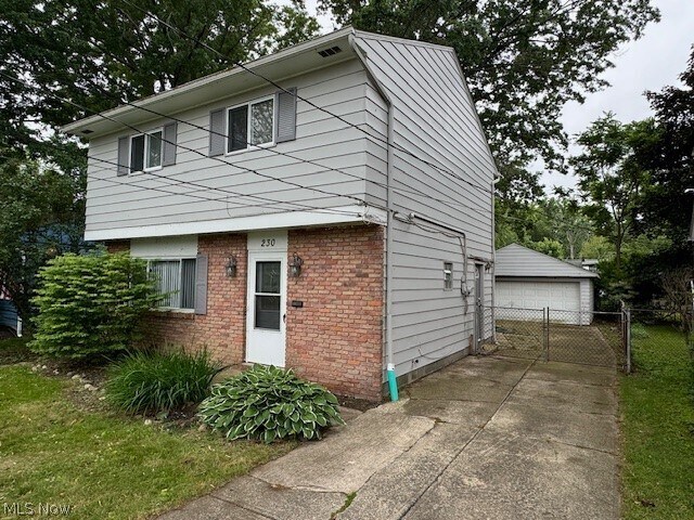 Primary Photo - 230 Courtland Blvd