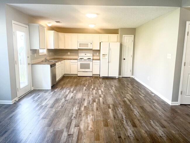 Foto del edificio - 333 Newcastle Ln