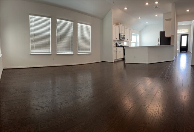 Building Photo - 521 Panzano Dr