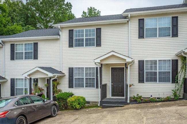 Building Photo - 17 Bama Ln