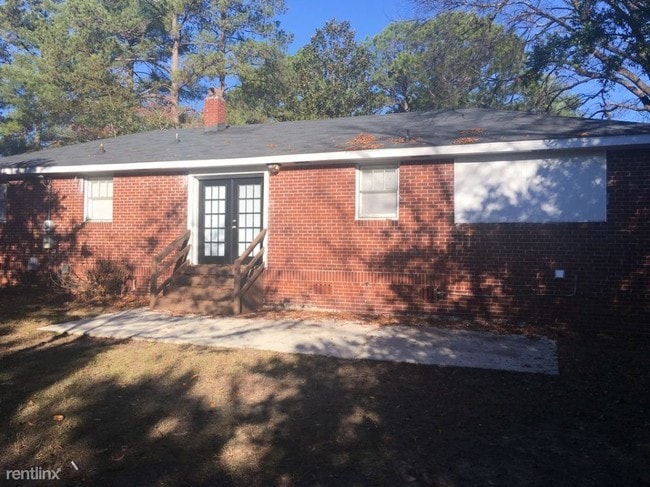 Building Photo - 1535 Dunbar Rd