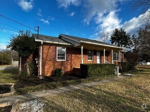 Building Photo - 3131 Cimarron Trail