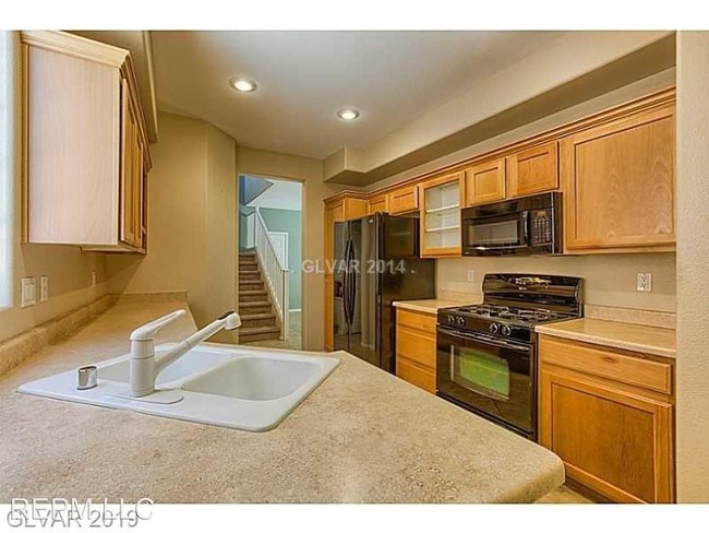 Foto del edificio - 4 br, 2.5 bath House - 10072 S Riley Street