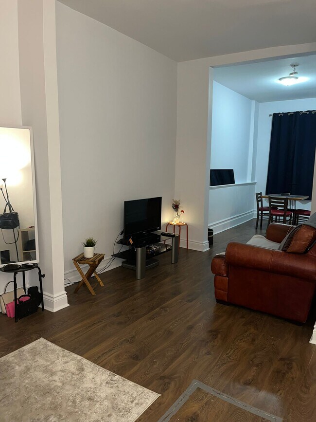 Photo du bâtiment - 4148 Rue Rivard