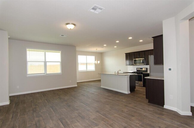 Building Photo - 262 Fall Aster Dr