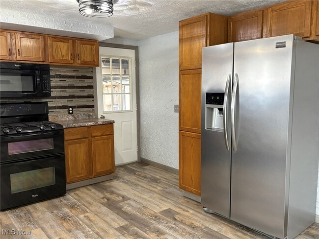 Building Photo - 2434 Saratoga Ave SW