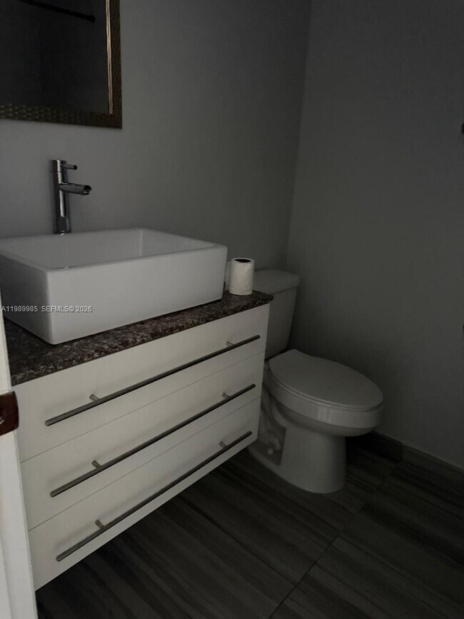 Foto del edificio - 3834 SW 107th Ave