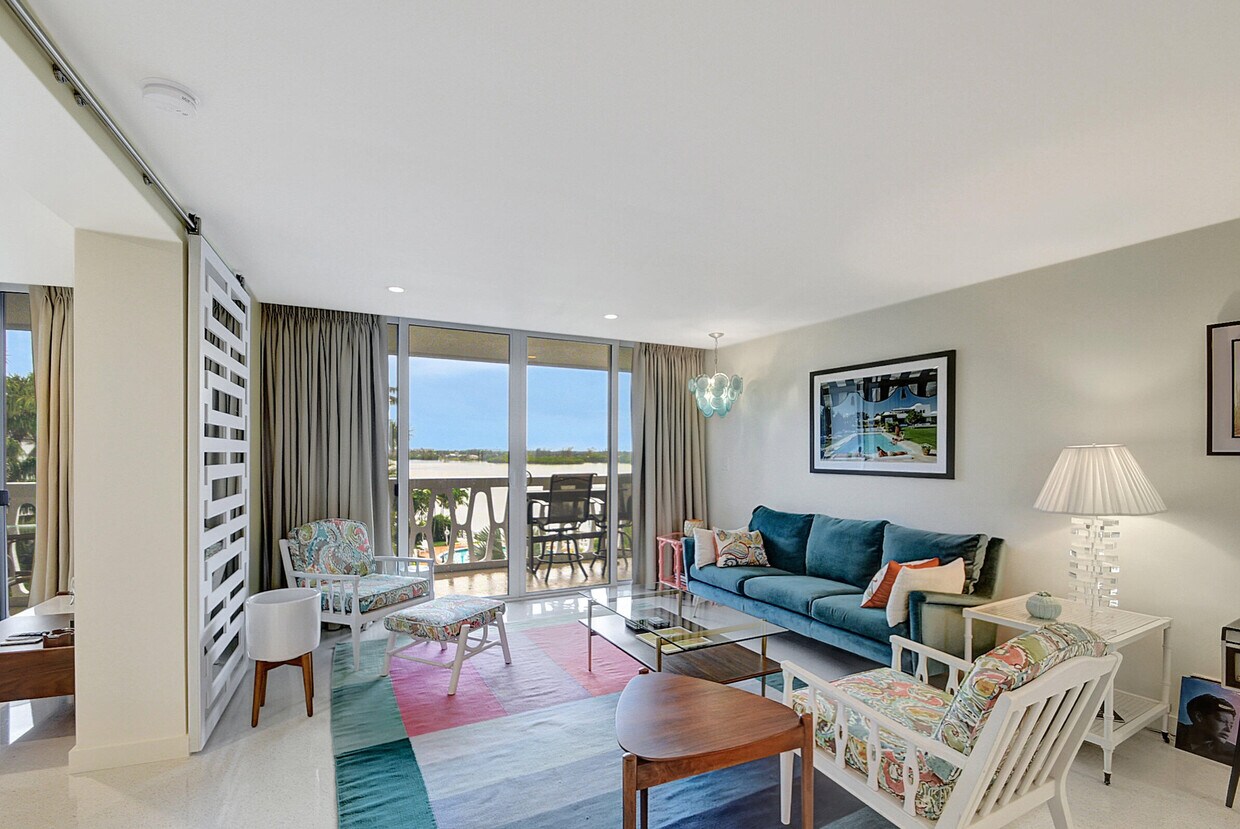 Primary Photo - 2505 S Ocean Blvd