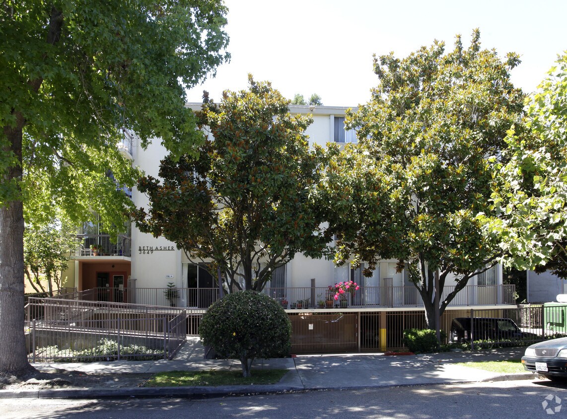 Primary Photo - Beth Asher Apartments