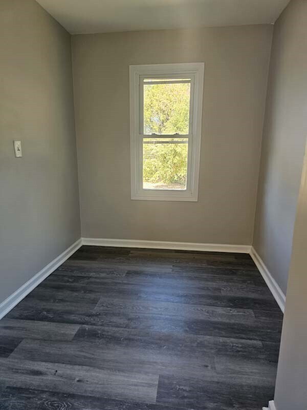 Foto del edificio - 250 Anderson Ave