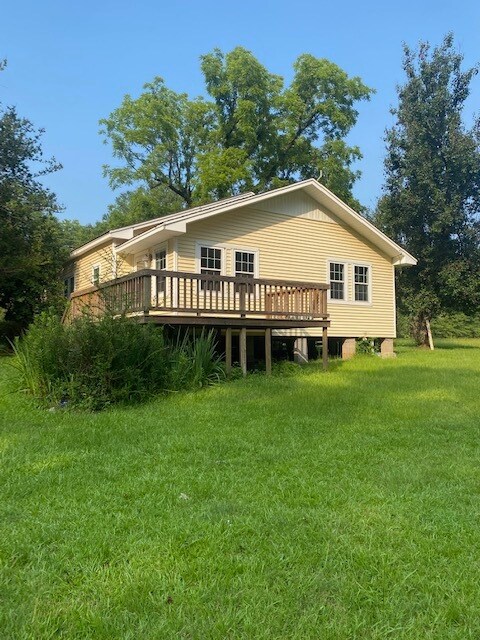 Building Photo - 477 Cadeville Cutoff Rd