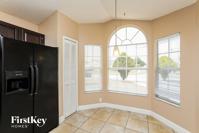 Building Photo - 2049 Greystone Trail