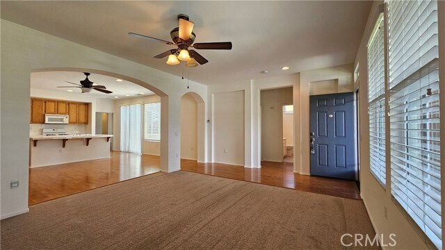 Foto del edificio - 8233 Doral Ln