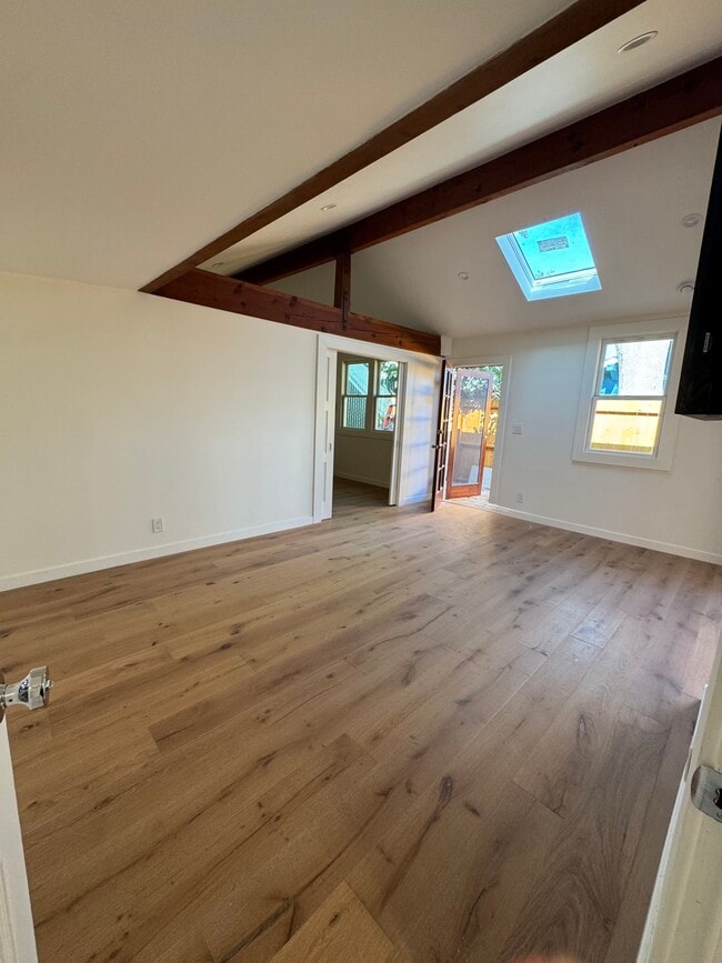 Foto del edificio - 1815 N Edgemont St