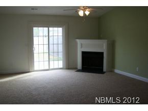 Foto del edificio - 2 br, 2 bath House - 215 Murdock Way