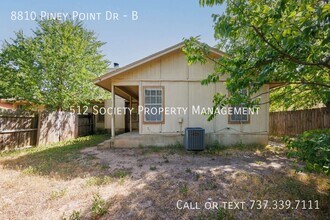 Building Photo - 8810 Piney Point Dr