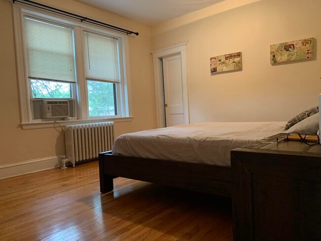 Building Photo - 399 Washington St