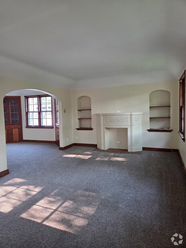 Building Photo - 3122 N 49th St