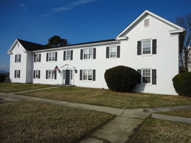 Primary Photo - 6502 Carefree Ln