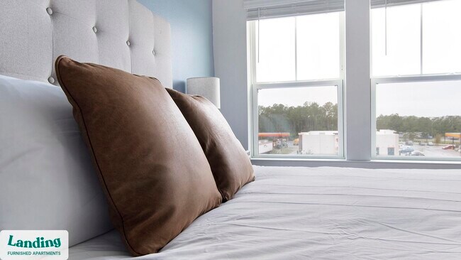 Foto del edificio - 12525 Tibbets Ln