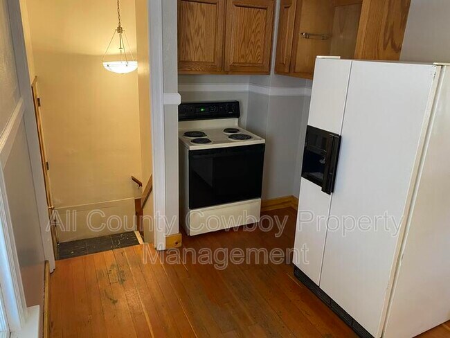 Foto del edificio - 770 N 5th St