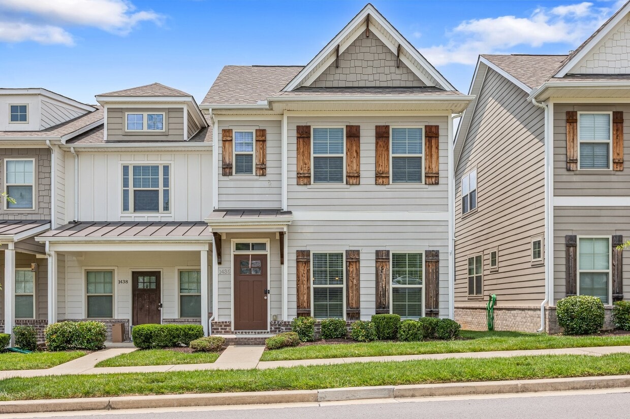 Foto principal - 1436 White Dutch Ln