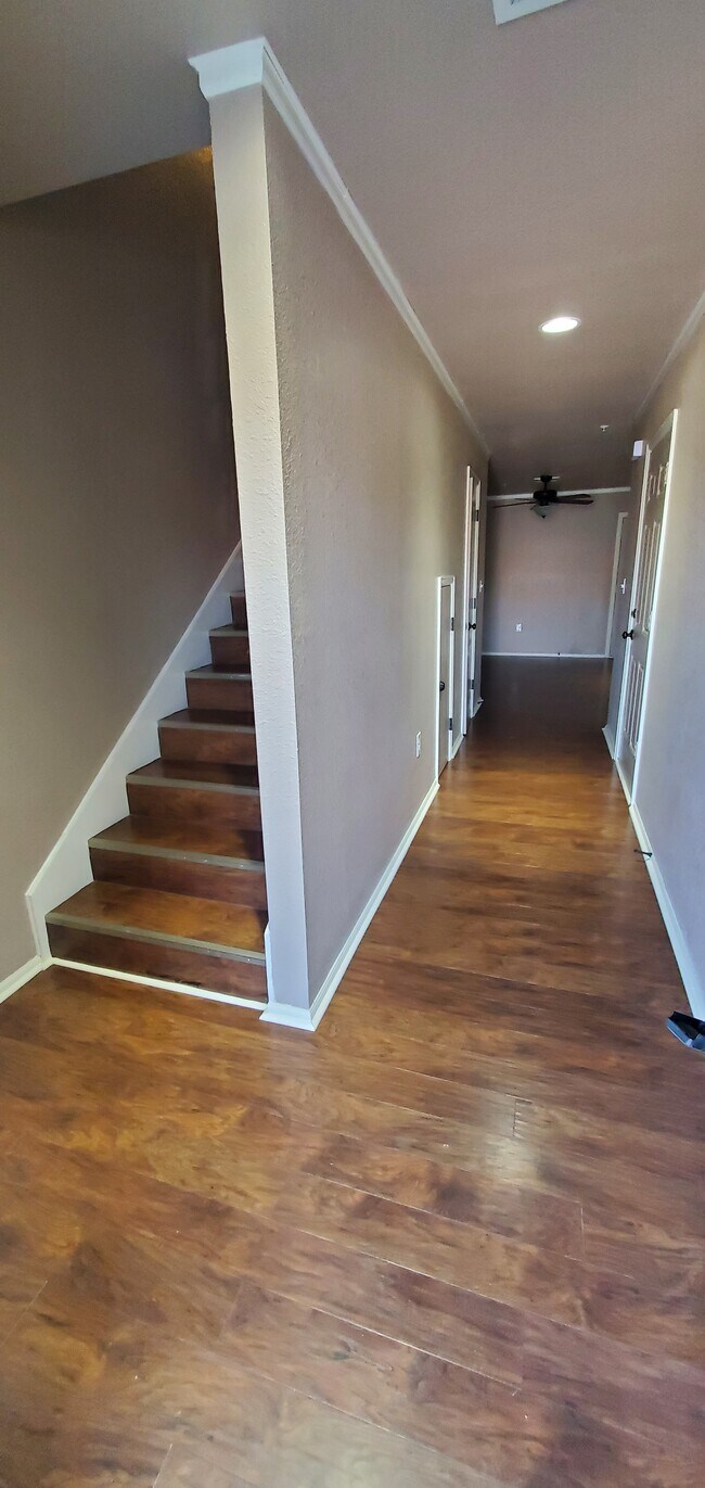 10001 Pantherway, Woodway, TX 76712 Townhome Rentals in Woodway TX